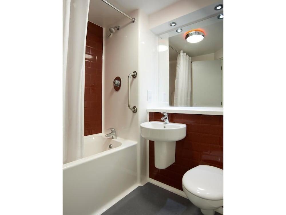 Travelodge Edinburgh Central Waterloo Place Kültér fotó